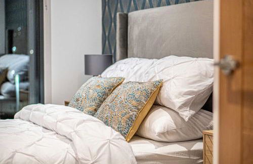 Luxury 2BR Penthouse-1, Private Terrace, City Center, Free Parking - Foto 35