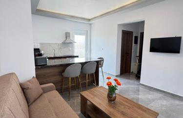 CARISSA SUITES a - Photo 5