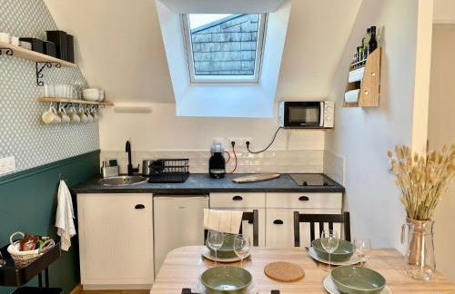 Émeraude Lumineux T3 au cœur du village, à 5 min des plages - Foto 4