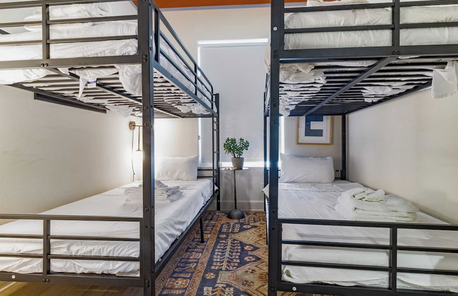 The Conway by AvantStay Modern Comfort Near Downtown Nashville - Photo 17