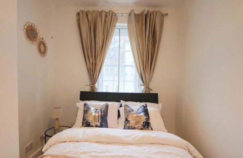 Two bedroom flat in St Michael's Hill - Photo 5