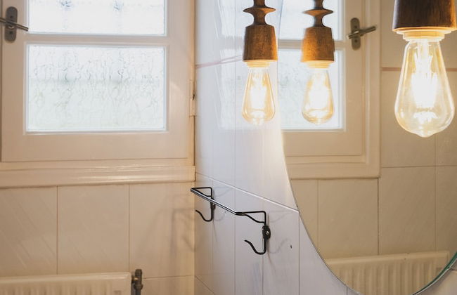 Mid-Century Modern Villa Vintage Charm - Foto 31