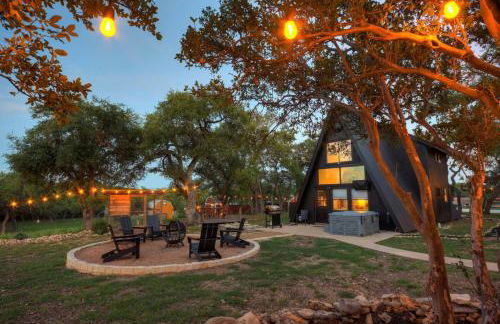 NEW Treehouse at Link Lane 2 Acres w Hot Tub - Foto 44