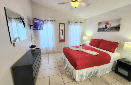 Home Close to Disney Parks/Amazing Private Pool - Photo 41