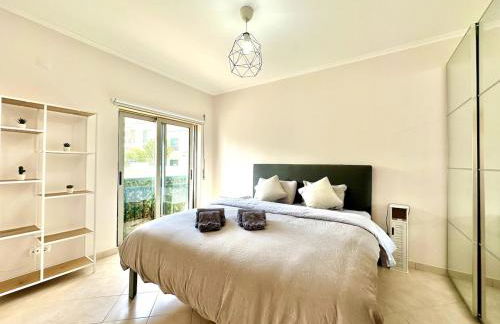 Apt MA - with pool - Photo 14