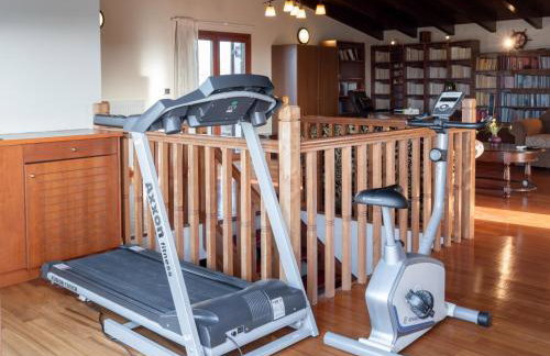 Newly Renovated Villa 4 Seasons with BBQ, private pool, ping pong and football table - Foto 10