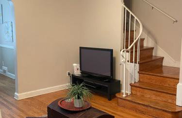 Home Away from Home Stay - 2 Bedroom,1 Bathroom - Near Capitol Hill - Foto 10