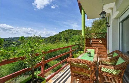 Cozy Home In Martinkovec With Wifi - Foto 8