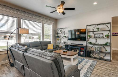 Year-Round Outdoor Fun Spacious Retreat in Iona - Foto 5