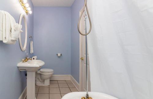 The Broadway Bungalow Walk to Riverwalk Dining! - Foto 29