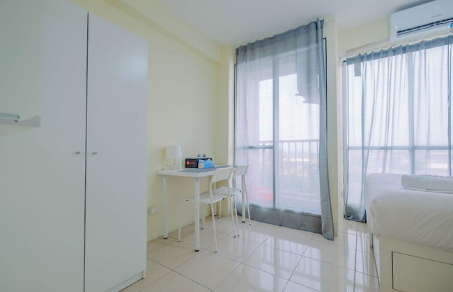 Tifolia Studio Apartment with Double Bed near LRT Station - Foto 8