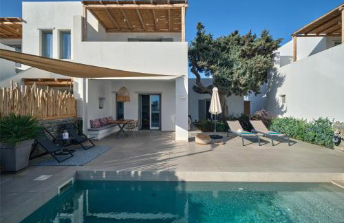 Private Luxury Scarlet beachfront villa, Molos, Paros - Photo 12