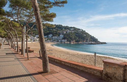 Apartamentos Llafranc Mar - Foto 1