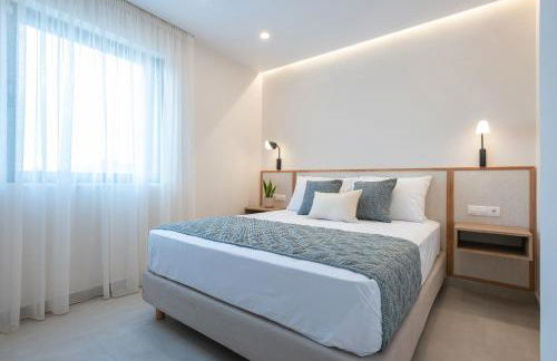 Alysos Luxurious Apartments - Photo 38