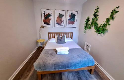 Bi-Level 3 BR plus Finished Basement that Sleeps 12 - Foto 11