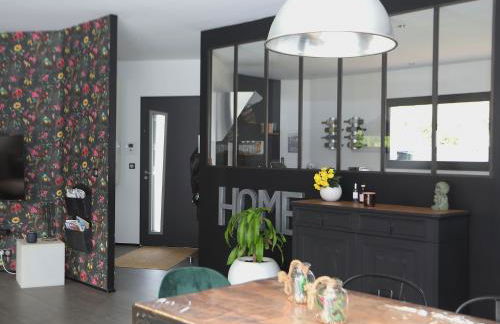 VILLA AU COEUR des VIGNOBLES GRAND CRUS DE PESSAC-LEOGNAN - Foto 13