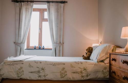 Stargazer's Field House - Photo 15