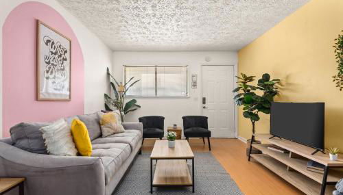 Music Row Gem Walk to Midtowns Best Bars Eats - Foto 2