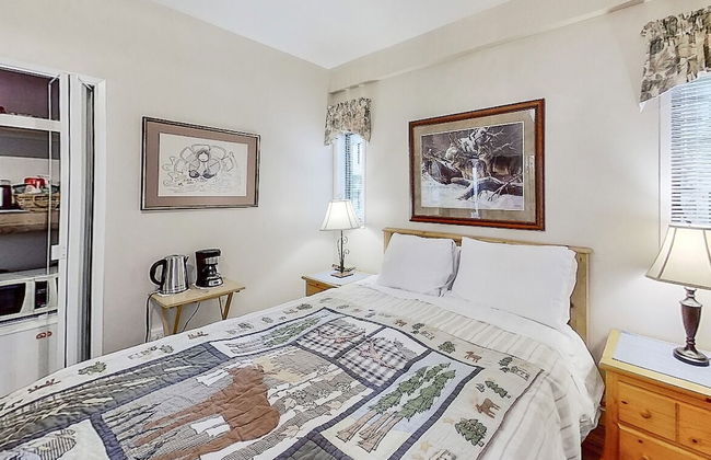 Salty Towers Oceanfront Cottages - Foto 7