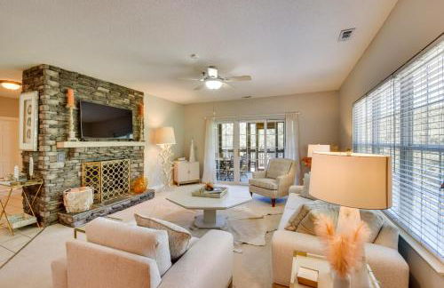 Balcony and Golf Course View! Condo at Kingwood - Foto 5