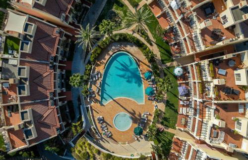 5 star Luxury Palmview apartment with large terrace and communal pool - Foto 12