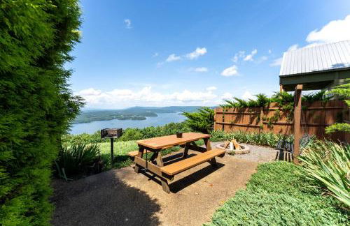 Hoot Owl with a private hot tub - Foto 31