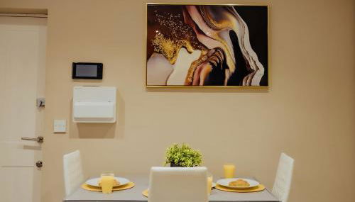 Modern Flat l Molineux 5 Min l Smart TV l WiFi l Free Parking - Foto 5