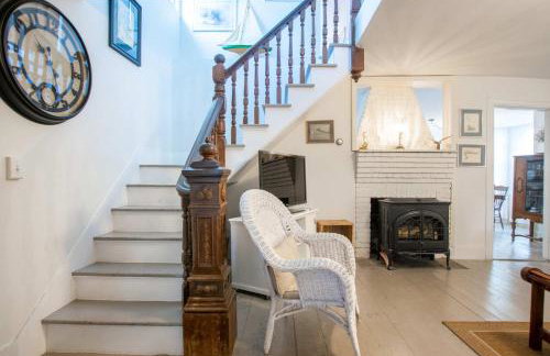 On the bay in Wellfleet - walk to water! - Foto 12