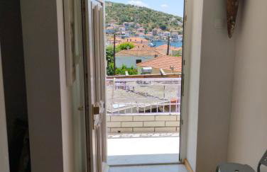 Dimitris house - Photo 9