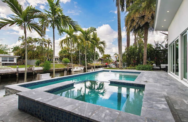 Luxury Waterfront Home w/ Pool, Hot Tub & Dock Near Las Olas Gulfstream - Foto 37