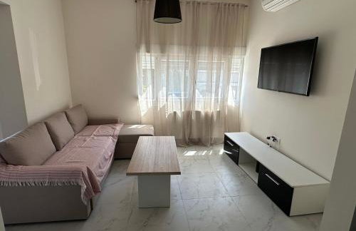 Thea Thermaikou - Foto 9