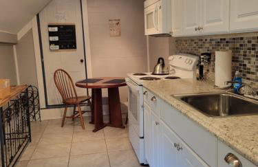 The Nest and Captains Quarters - Foto 10