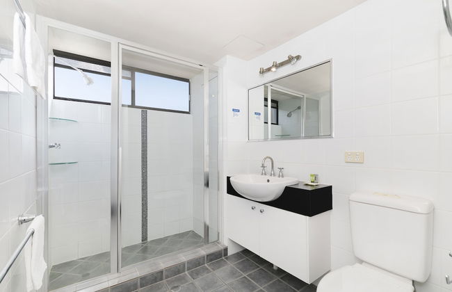 The Astor Apartments - Photo 46