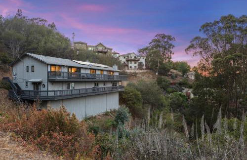 Marbella Lane - 3BR Penthouse Executive Suite, SFO, Parking - Foto 94