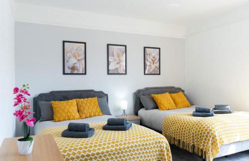 Open Mind Property - Cosy Home - 7 Beds & Parking - Foto 27