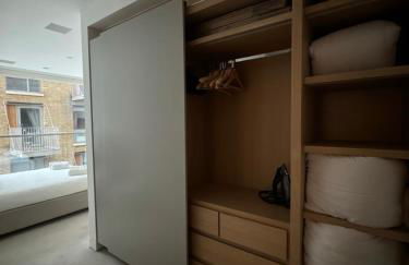 Spacious 3 bedroom 3 bathroom apartment near Tower Bridge - Photo 31