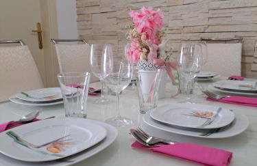 Apartment Holiday in Split, near the old town, three rooms, balcony, garage - Photo 29