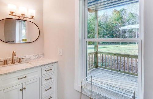 Lake-View Home in Statham with On-Site Fishing - Foto 15