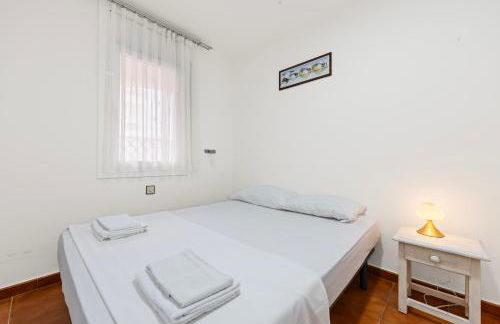 Apartamento con Piscina y Terraza cerca del Mar - Foto 8