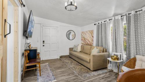 5 minute walking to downtown, NAU, coffee shops, shopping, parks and more! - Foto 3