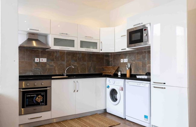 Beautiful 2-bed Apartment at Pamv Estates Apt7 - Foto 3