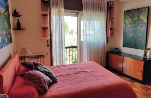 Yellow House - Photo 70