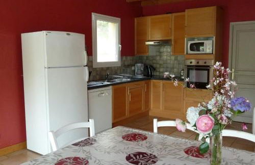 Maison indépendante avec Piscine privée proche Vallée Dordogne de Samedi à Samedi - Photo 18