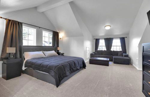 Spacious 3-Bedroom Near Campus - Photo 6