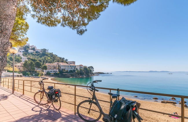 Very Central, Seabeach Closeby, Private Terrace, Free Wifi - Photo 20