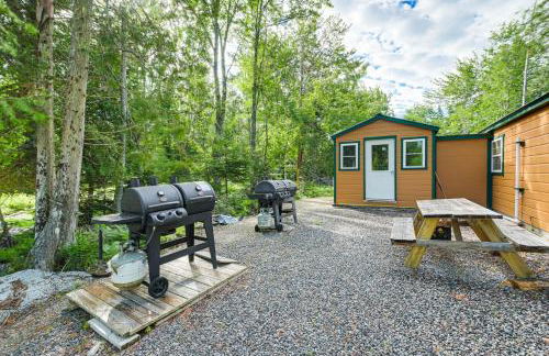 Harrington Cabin with Grills - Near Beaches and Hiking - Foto 2