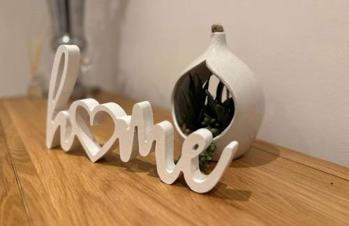 Cottage,Cinema Room,Log Burner - Photo 12