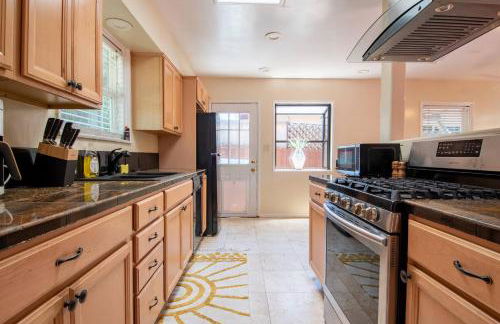 Walk to Beach • La Jolla Home + Free Parking - Foto 14