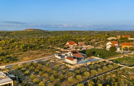 Villa MilaMar by Villas Guide - Photo 7