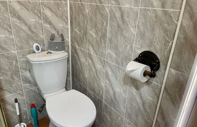 1 Bedroom Cabin Sleeps 2, Private Garden, Wifi - Foto 5